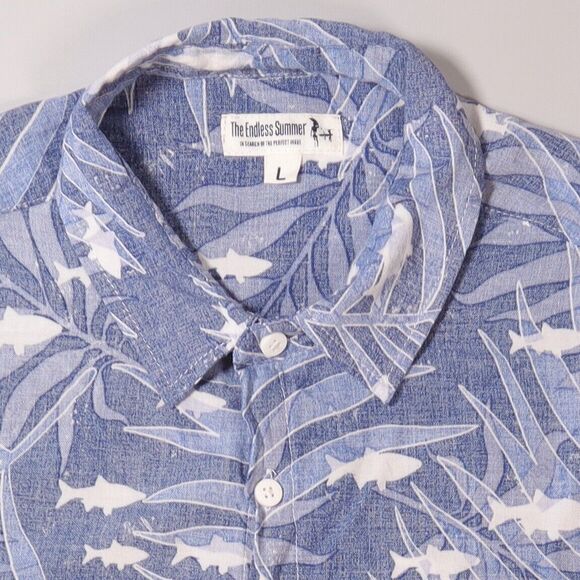 The Endless Summer Mens Large L Shark Flag Hawaiian Allover Print Rayon Shirt - Picture 3 of 7